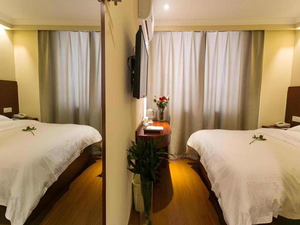 Greentree Inn Suzhou Guanqian Street Leqiao Metro Station Bagian luar foto