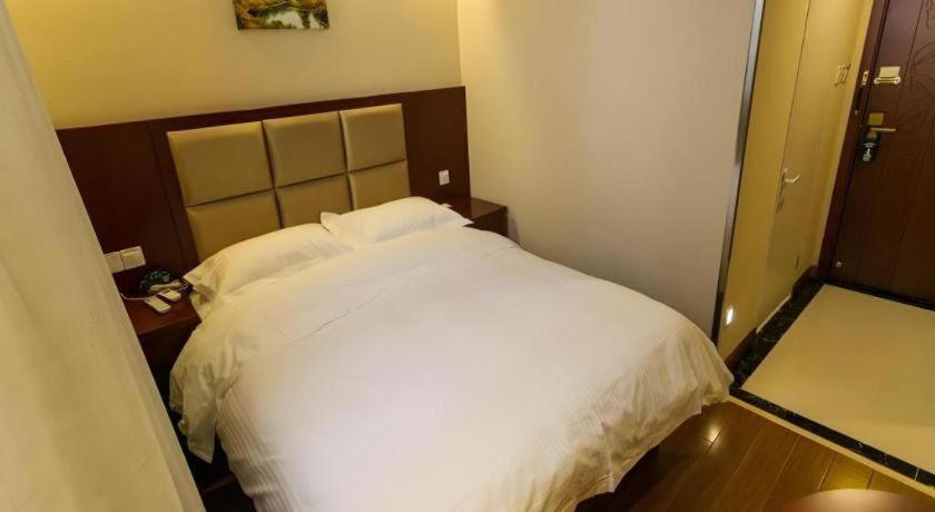 Greentree Inn Suzhou Guanqian Street Leqiao Metro Station Bagian luar foto